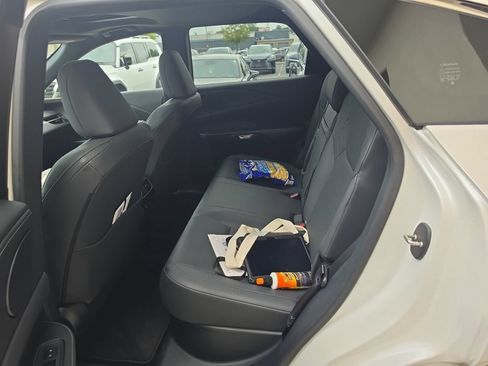 Used 2025 Lexus RX 350 Premium FWD image 4