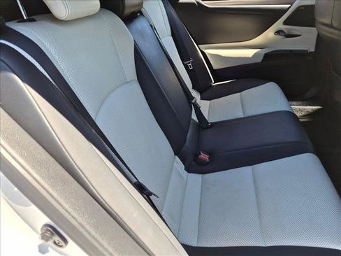 Used 2022 Lexus ES 350 F Sport w/ Accessory Package FWD image 18
