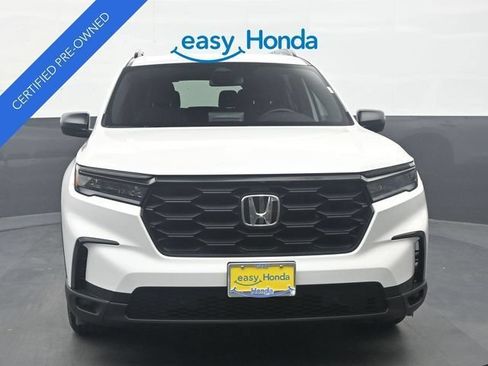 Certified 2025 Honda Pilot Sport image 2