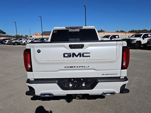 Used 2024 GMC Sierra 1500 Denali Ultimate image 4