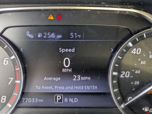 Used 2021 Nissan Titan SV w/ Accessory Utility Package image 11