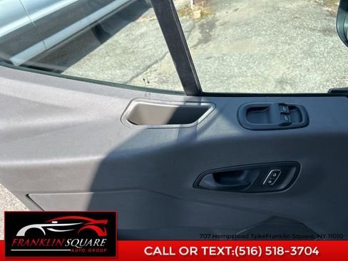 Used 2022 Ford Transit 350 XLT image 16