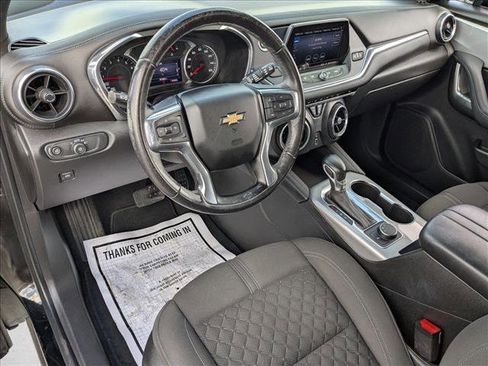 Used 2019 Chevrolet Blazer LT image 10