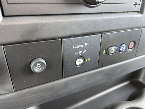 New 2025 GMC Savana 2500 Extended w/ Driver Convenience Package image 14