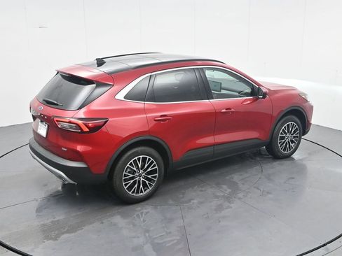 New 2026 Ford Escape SE w/ PHEV Premium Package FWD image 28