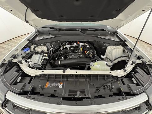 New 2026 Ford Explorer Active RWD image 33