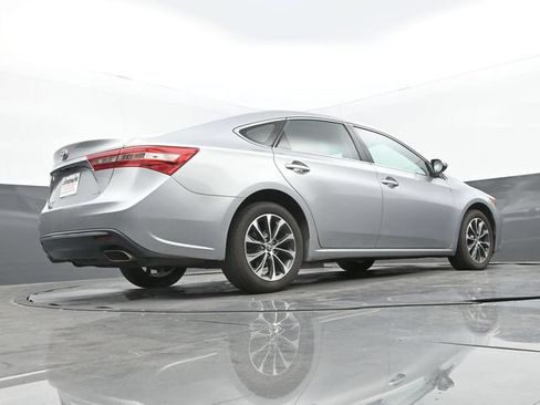 Used 2016 Toyota Avalon XLE FWD image 11