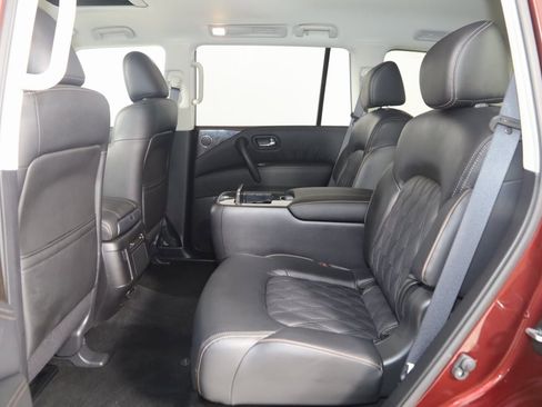 Used 2024 Nissan Armada Platinum w/ Captain's Chairs Package image 55