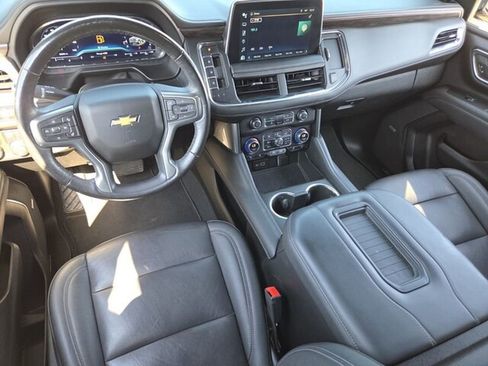 Used 2023 Chevrolet Tahoe LT w/ Luxury Package AWD/4WD image 11