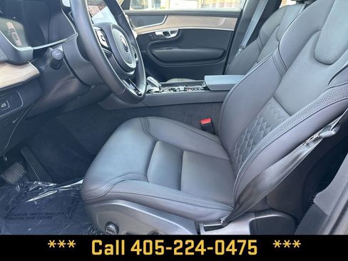 Used 2025 Volvo XC90 B6 Plus AWD/4WD image 29
