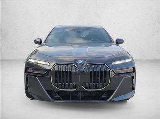 Certified 2025 BMW 760i xDrive w/ Executive Package AWD/4WD video 2