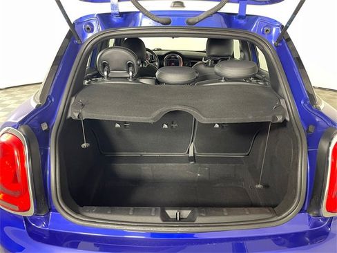 Used 2019 MINI Cooper S w/ Signature Upholstery Package image 20