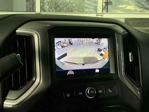 Used 2021 GMC Sierra 2500 4x4 Crew Cab w/ Convenience Package image 27