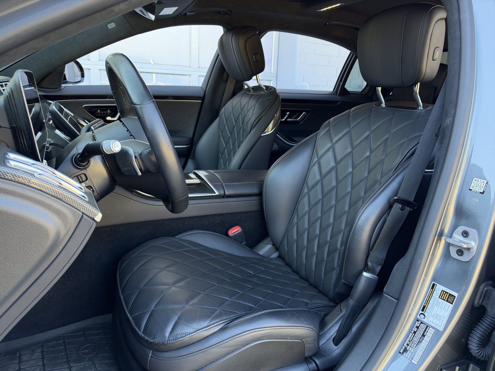 Used 2025 Mercedes-Benz S 580 4MATIC Sedan image 14