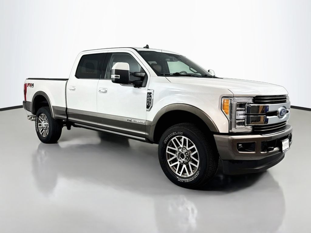 Used 2019 Ford F250 King Ranch w/ King Ranch Ultimate Package AWD/4WD image 4