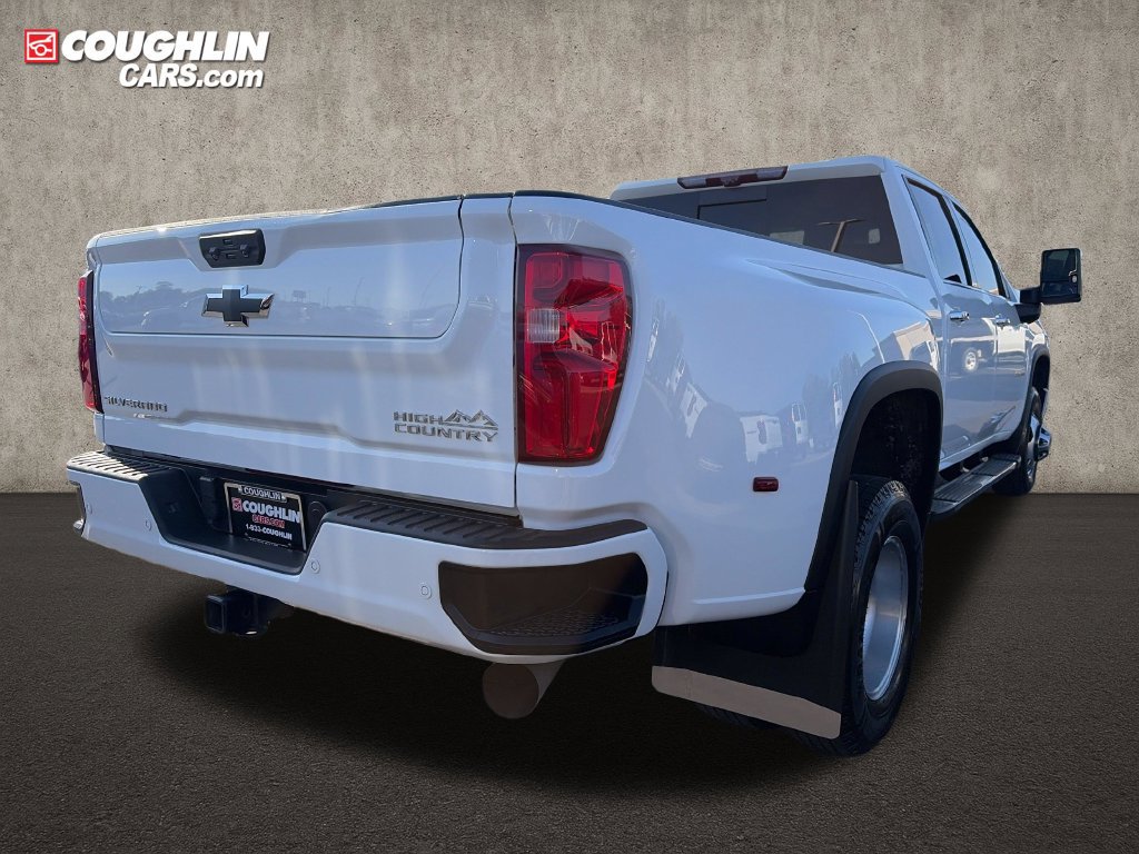 Used 2023 Chevrolet Silverado 3500 High Country AWD/4WD image 8