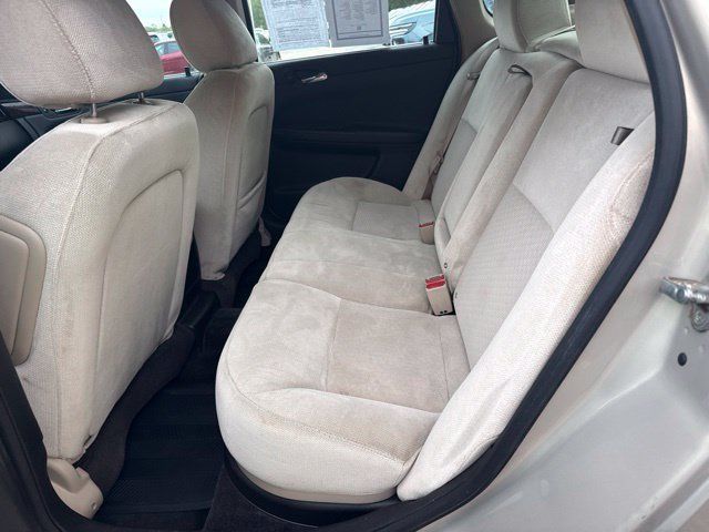 Used 2012 Chevrolet Impala LT FWD image 17