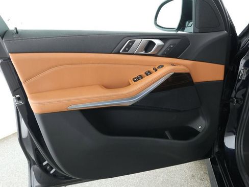 Used 2023 BMW X5 xDrive45e w/ M Sport Package image 9