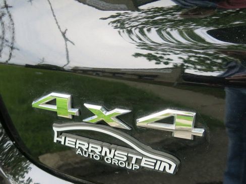 Used 2024 Jeep Compass Latitude AWD/4WD image 12