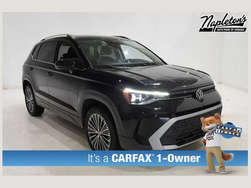 Used 2025 Volkswagen Taos SE FWD image 1