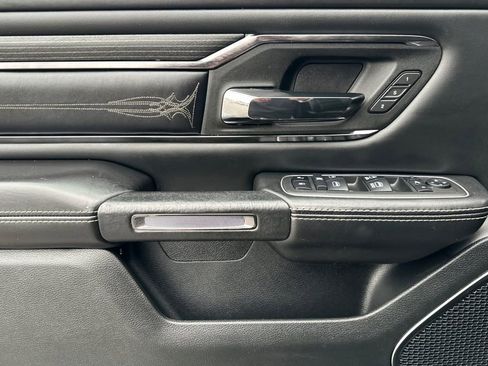 Used 2023 RAM 1500 Limited image 11