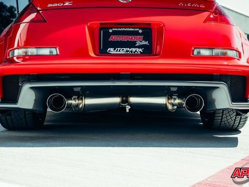 Used 2008 Nissan 350Z NISMO RWD image 34