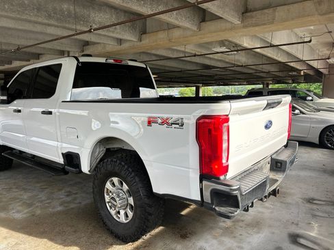 Used 2023 Ford F250 XLT w/ FX4 Off-Road Package AWD/4WD image 23