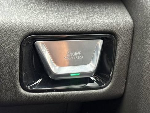 Used 2026 GMC Yukon XL Denali w/ Sun & Power Step Package AWD/4WD image 21