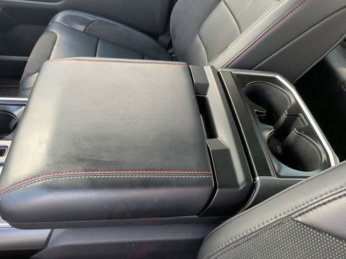 Used 2025 Ford F150 Raptor image 35