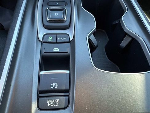 Used 2019 Honda Accord Touring image 34