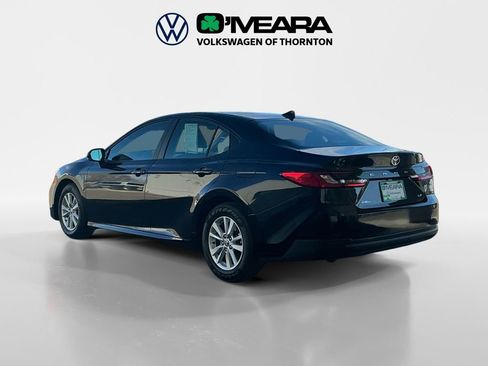 Used 2025 Toyota Camry LE FWD image 3