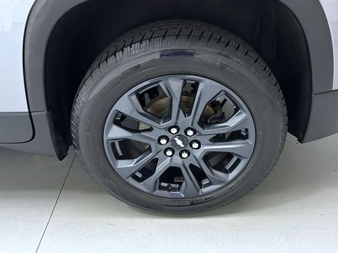 Used 2020 Chevrolet Traverse RS AWD/4WD image 23
