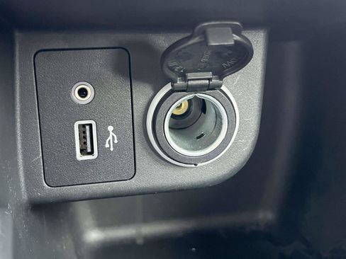 Used 2022 Nissan Kicks S w/ Interior Electronics Package FWD image 25