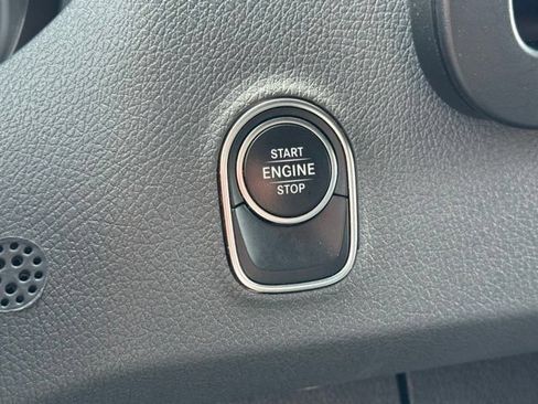 Used 2021 Mercedes-Benz Sprinter 2500 image 28