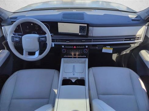 Used 2024 Hyundai Santa Fe Limited image 20