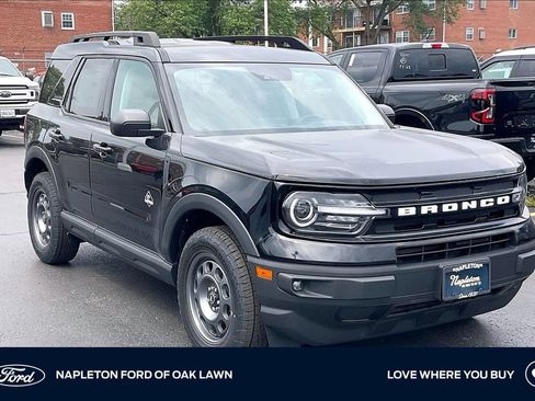 Used 2024 Ford Bronco Sport Outer Banks AWD/4WD image 1
