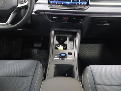 New 2026 Volkswagen Tiguan SE AWD/4WD image 20