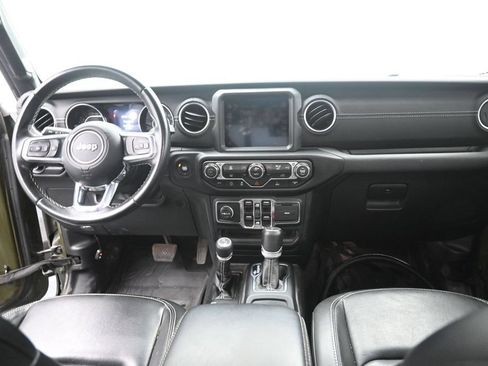 Used 2022 Jeep Gladiator Overland w/ Popular Equipment Package AWD/4WD image 28