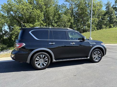 Used 2020 Nissan Armada SL w/ Premium Package AWD/4WD image 8