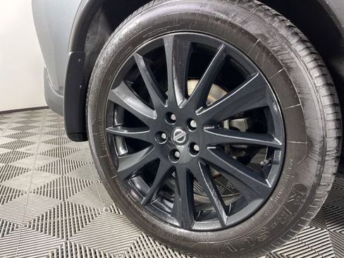 Used 2019 Nissan Murano Platinum w/ Cargo Package image 15