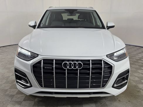 Used 2024 Audi Q5 2.0T Premium AWD/4WD image 2