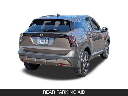Used 2026 Nissan Kicks SV FWD image 8