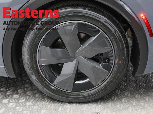 Used 2024 Toyota Prius LE image 8