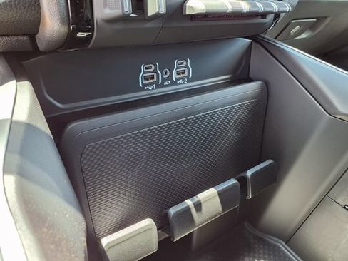New 2026 RAM 3500 Big Horn AWD/4WD image 12
