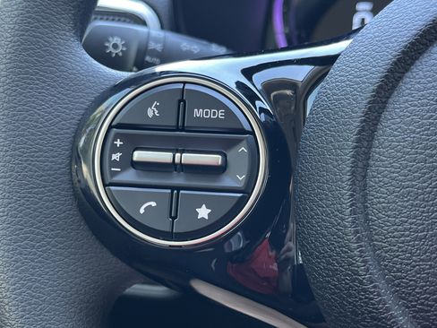 New 2025 Kia Soul S image 13