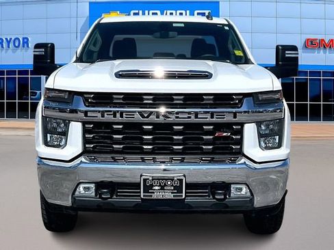 Used 2022 Chevrolet Silverado 2500 LT w/ Convenience Package AWD/4WD image 2