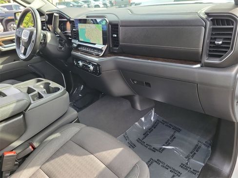 Used 2023 GMC Sierra 1500 Elevation image 28