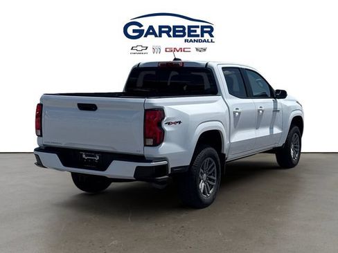Used 2023 Chevrolet Colorado LT w/ LT Convenience Package II AWD/4WD image 5