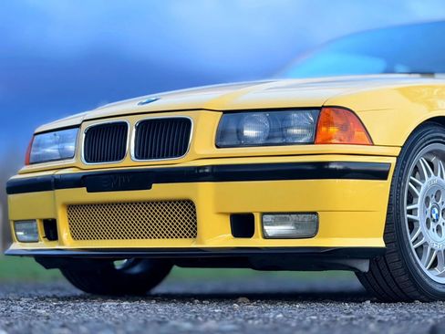 Used 1995 BMW M3 Coupe RWD image 36