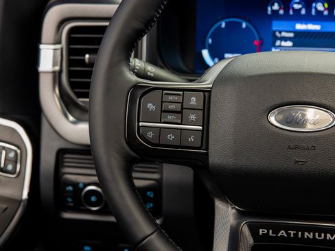 Used 2025 Ford F250 Platinum w/ FX4 Off-Road Package AWD/4WD image 48